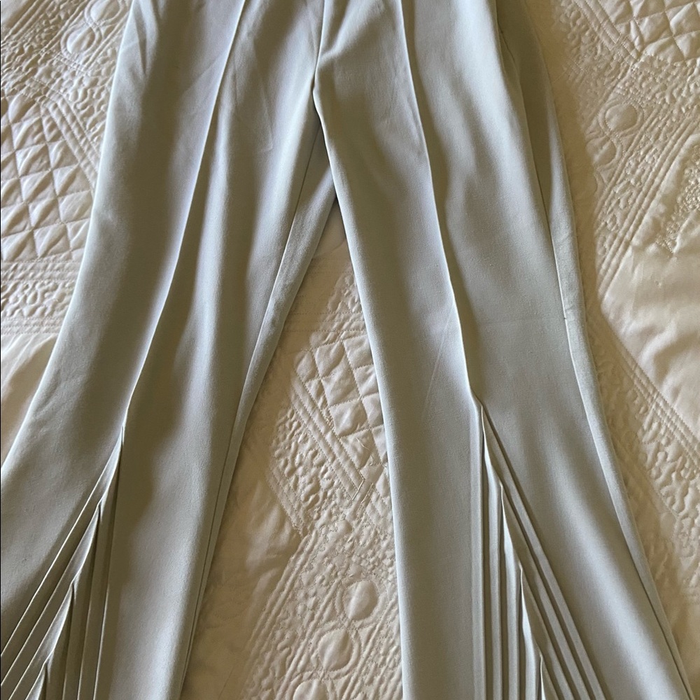 Flare pleated leg pant in celery colored